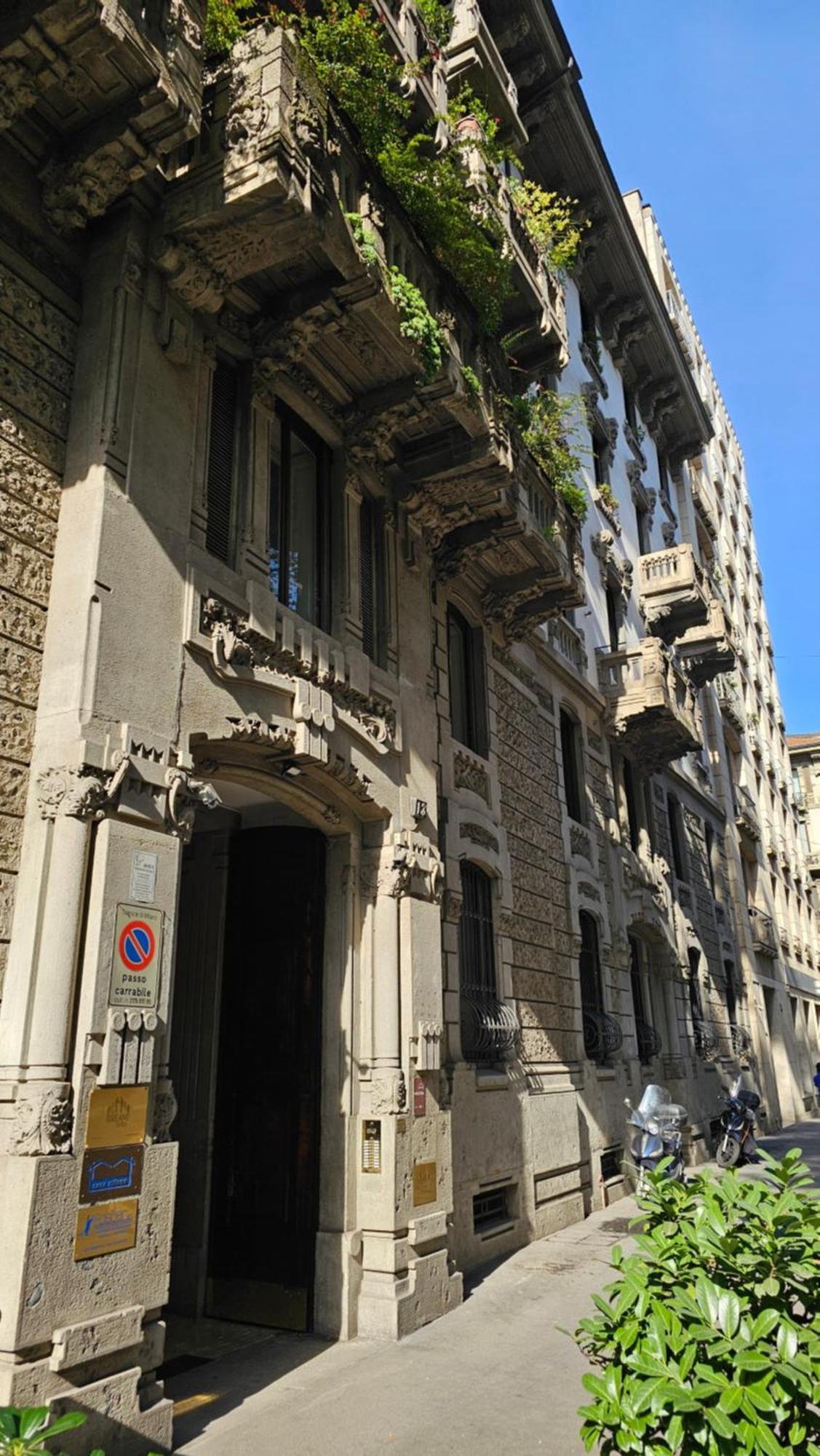 The Dream Suites Milano Exteriör bild