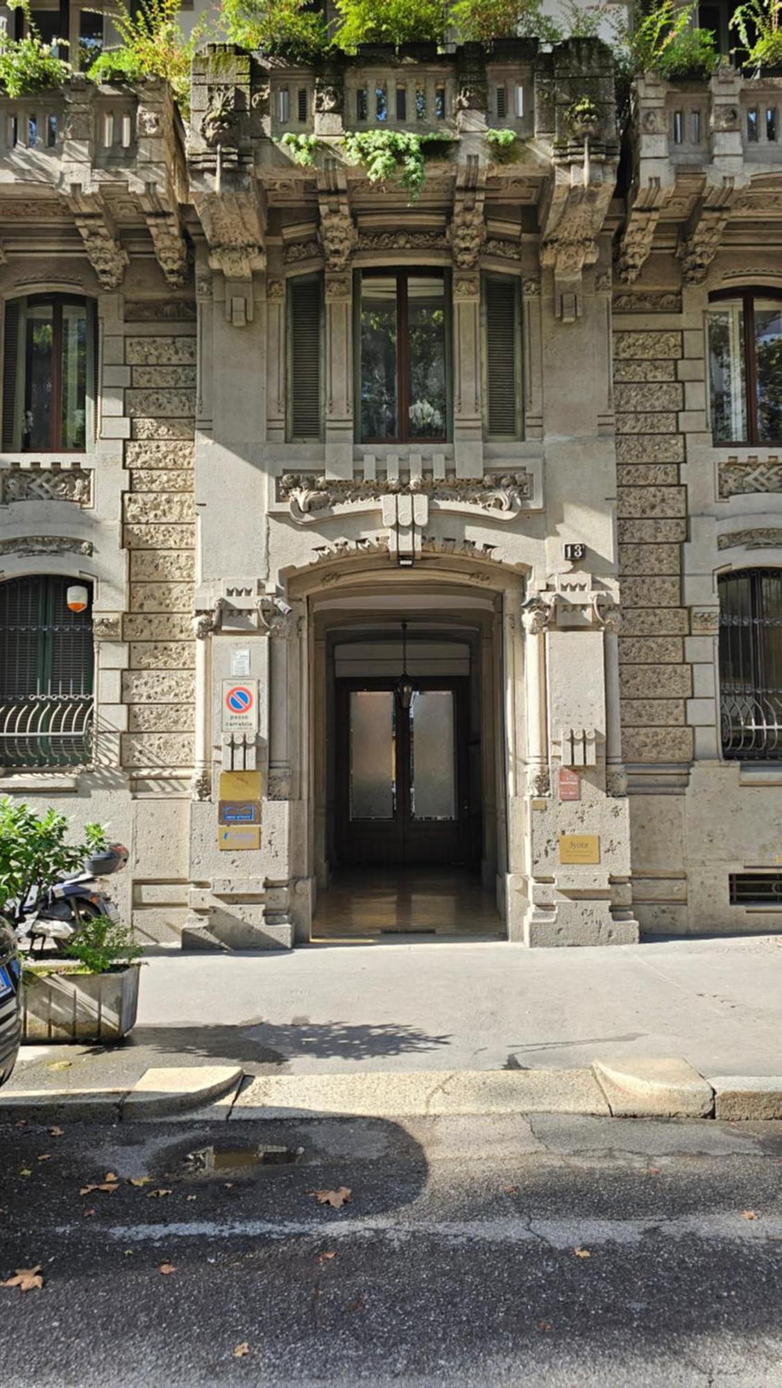 The Dream Suites Milano Exteriör bild